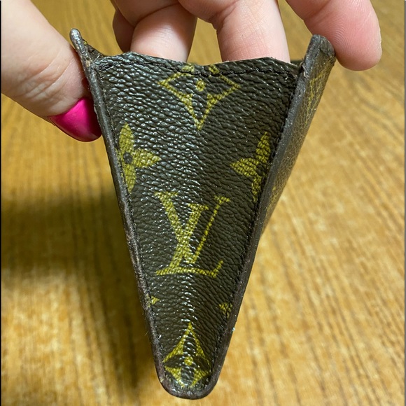 Louis Vuitton Bucket GM pouch! - Picture 9 of 14